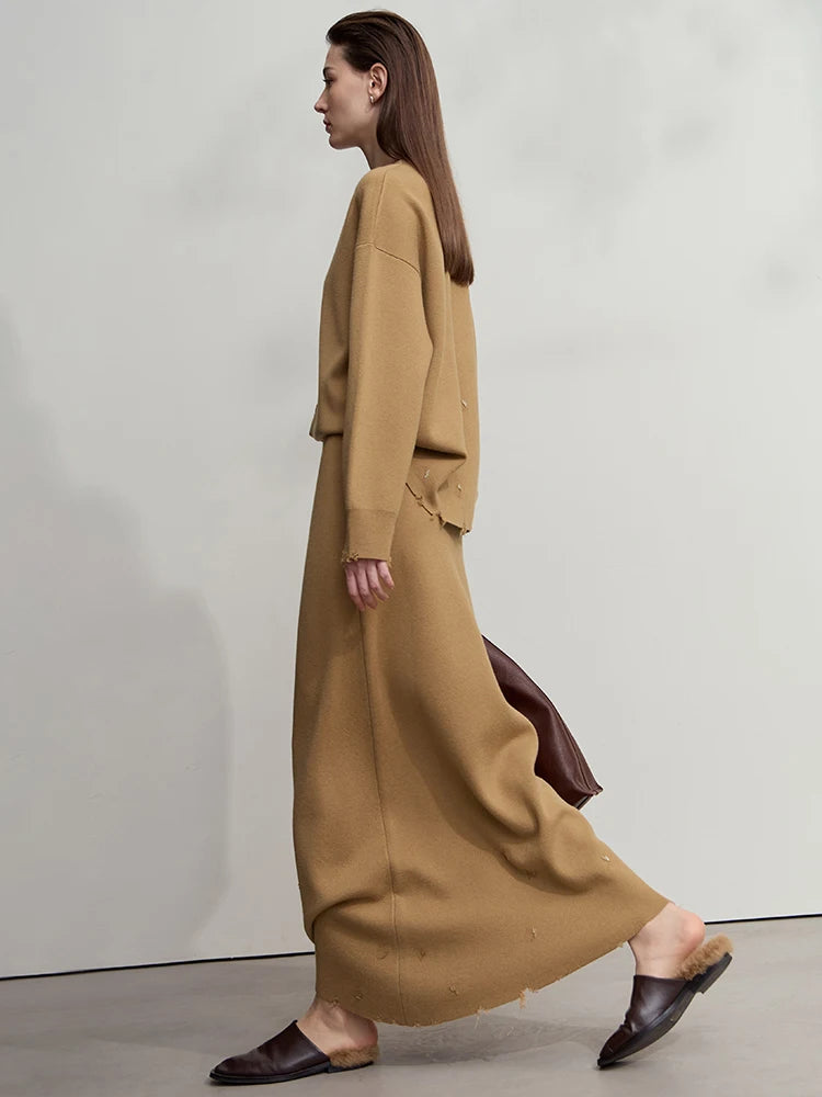 Solid Knitted O-Neck Loose Medium And Long Sweater