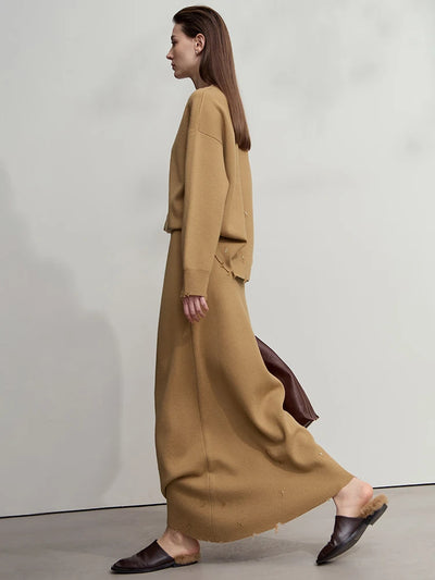 Solid Knitted O-Neck Loose Medium And Long Sweater