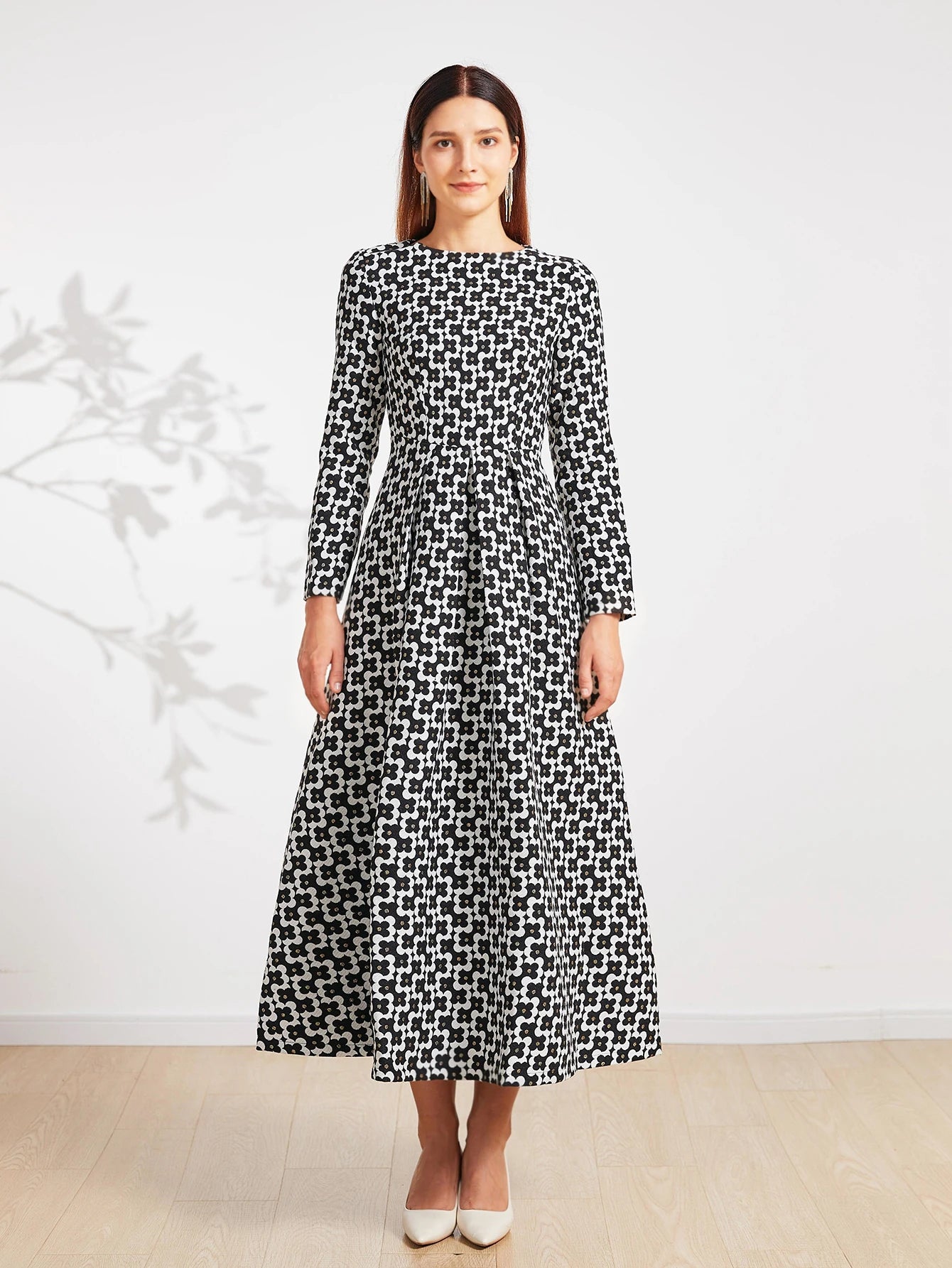 Vintage Gold Thread Jacquard  Long Sleeve Dress